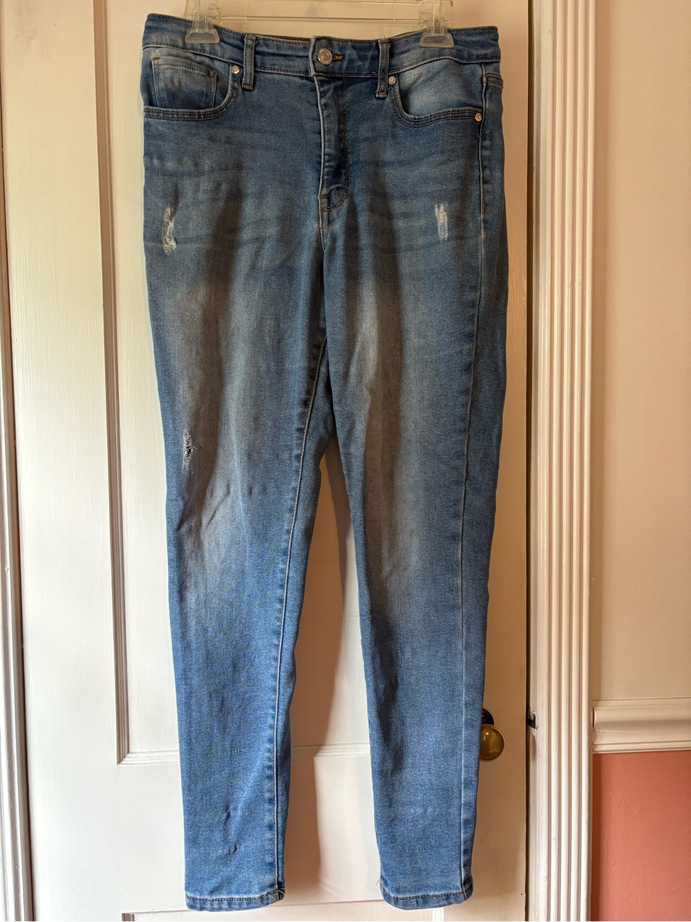 Nine West Super Skinny Stretch Skinny distressed Jeans women's size 8
